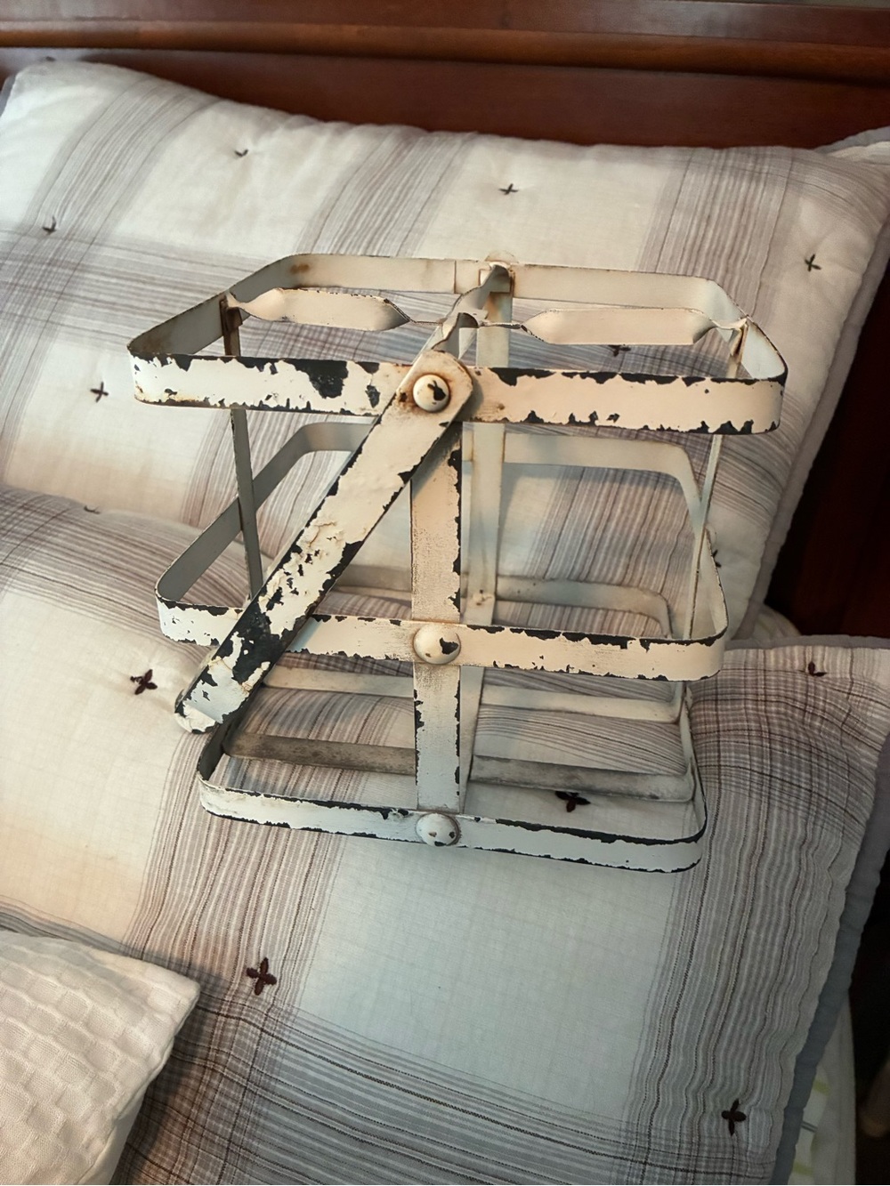 Vintage Milk Bottle Caddy-Metal with wooden handle